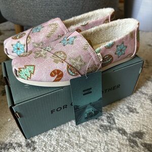 Women’s TOMS Pink Glitter Christmas Cookie Shoes